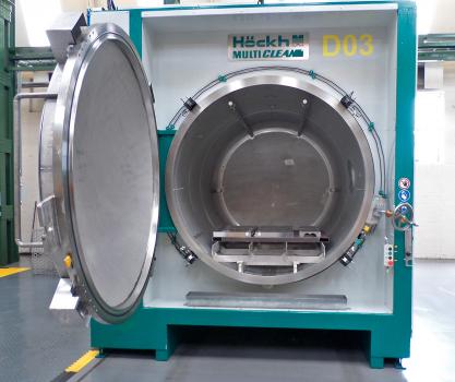 2) The Hockh washer uses perchloroethylene, a solvent commonly used by dry cleaners, for effective cleaning on a closed process where solvent is recovered and reused
